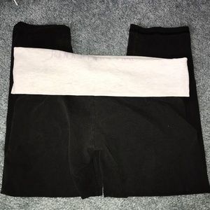 PINK Yoga Pant Capris